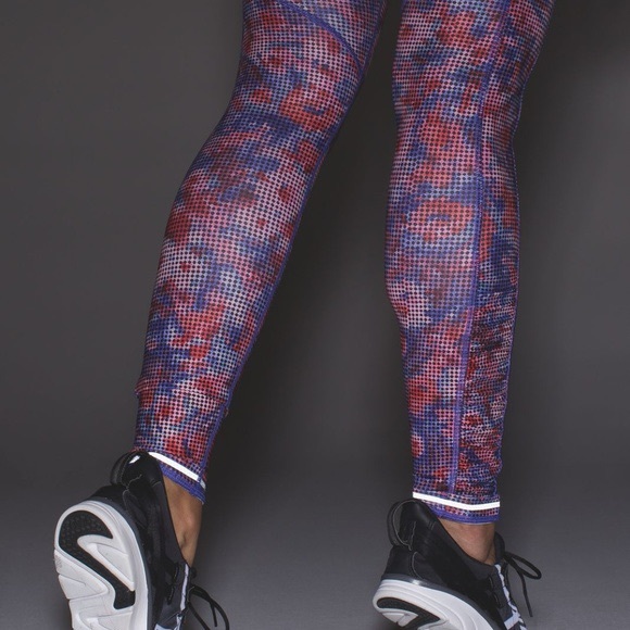 NWT Lululemon Speer Tight IV legging - size 8 - Picture 3 of 6